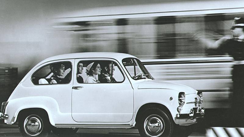 Fiat 600 icono italiano se reinventa hacia un futuro eléctrico,