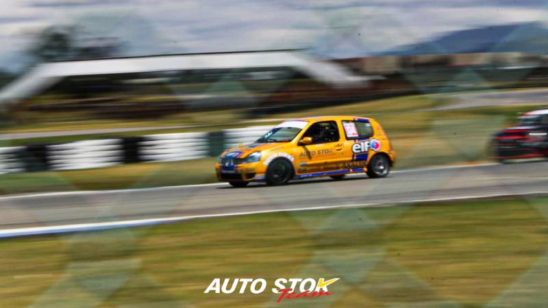 AUTOSTOK TEAM de nuevo haciendo historia en la carrera 1000 del TC 2000 Colombia