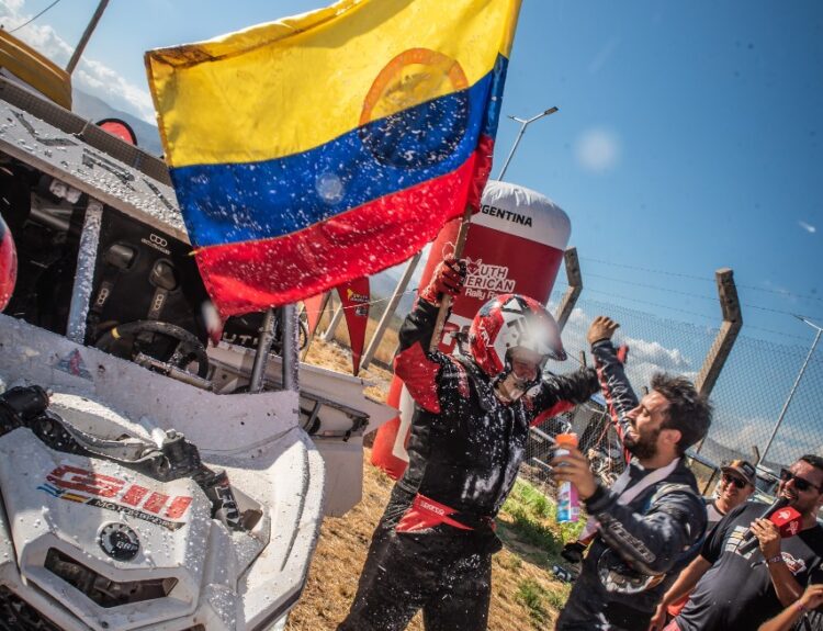 Colombia tiene campeones de rally en el SARR categoría UTV T3