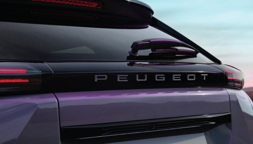 Peugeot llegó la nueva 2008 1.2 Turbo estrenando identidad de marca