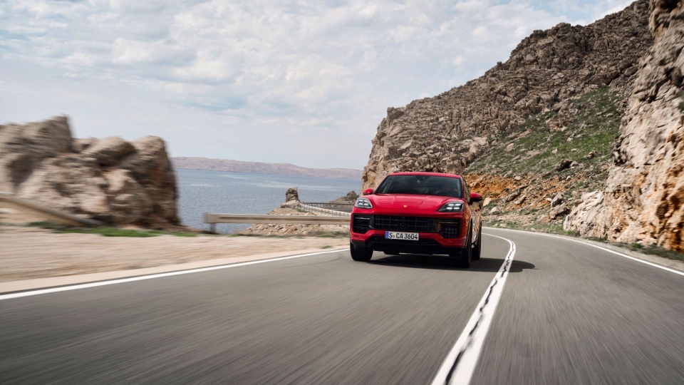 Porsche presenta nuevo Cayenne GTS: precisión y dinamismo con un motor V8