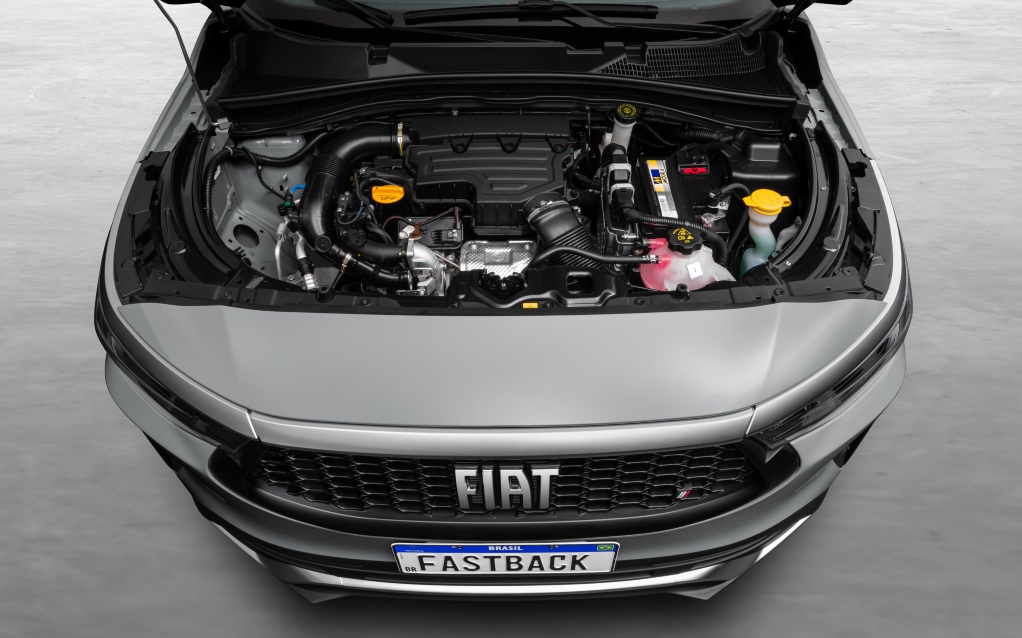 Fiat Fastback recorriendo Colombia en su lanzamiento