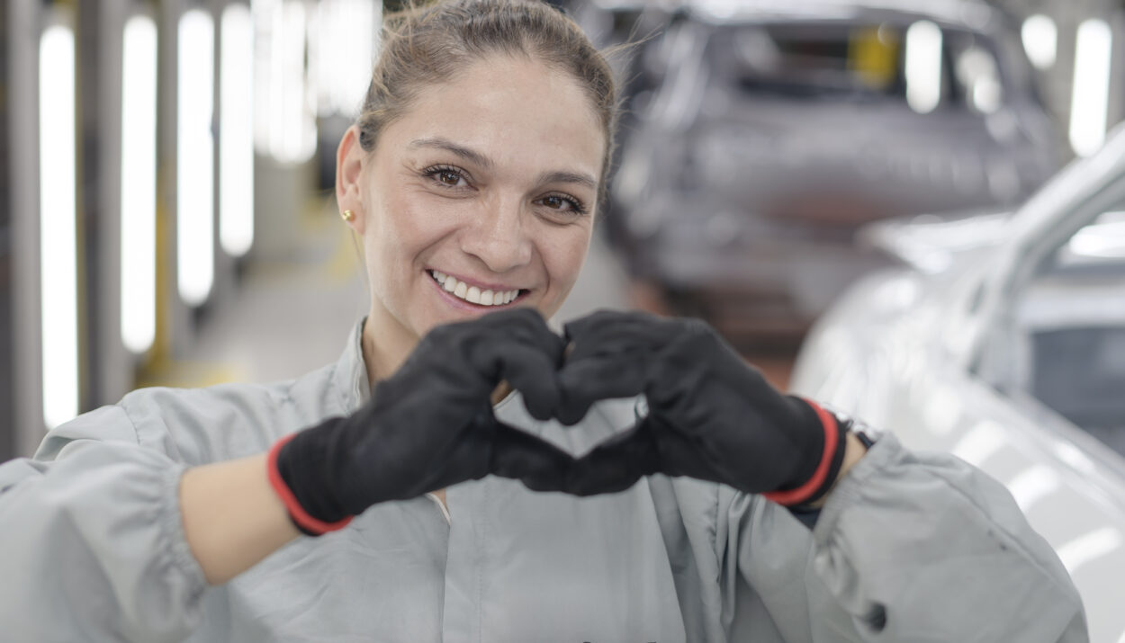 Renault Sofasa celebra 55 años en Colombia, con apoyo incondicional a la industria automotriz