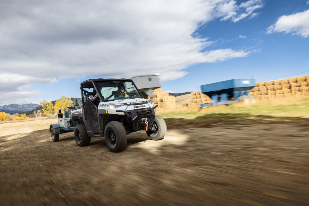 Polaris Kinetic un todoterreno 100% eléctrico para el trabajo en el campo