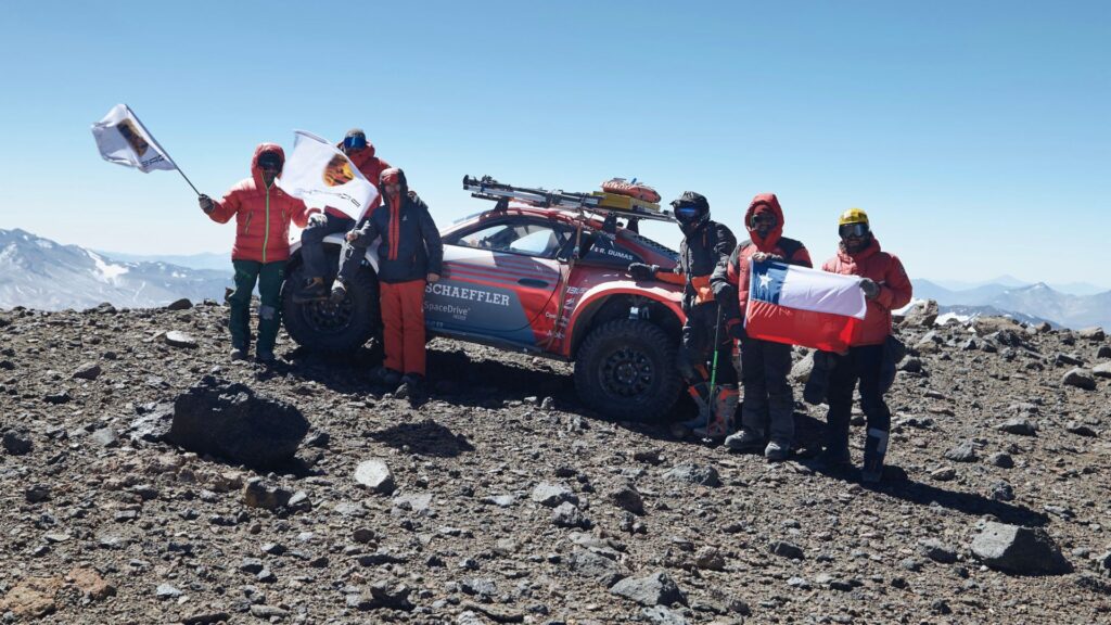 Edith Volcano Ascent documental sobre el Porsche 911 que rompió récord de altitud