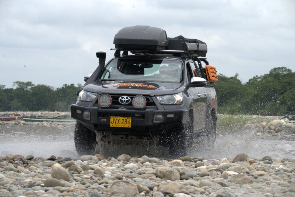 Toyota en Reto Aventura Orinoquia por los cocodrilos