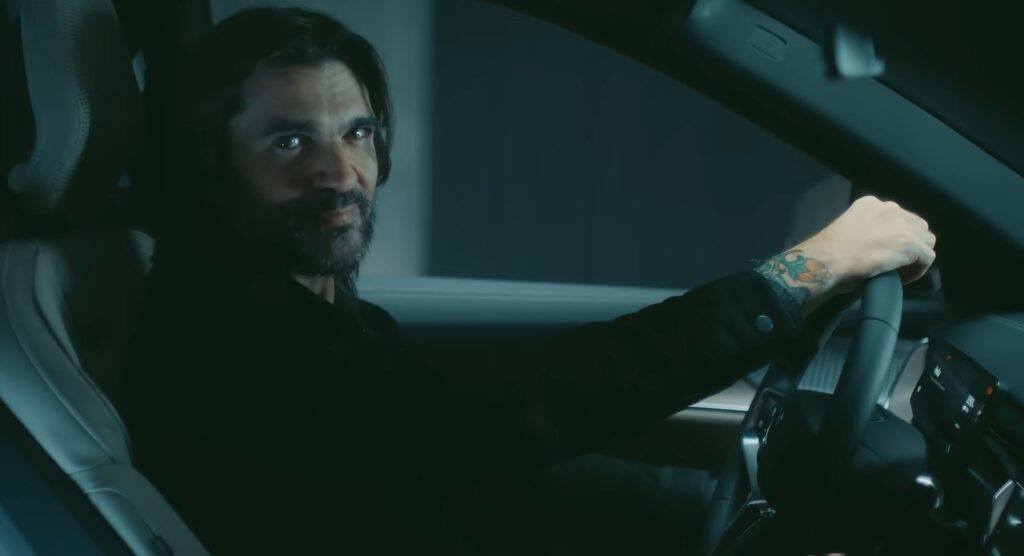 JUANES se une a la familia Volvo Colombia en el 2025