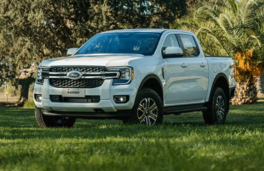 Ford presento la renovada F-150 Raptor 2025 y la nueva Ranger XLT V6
