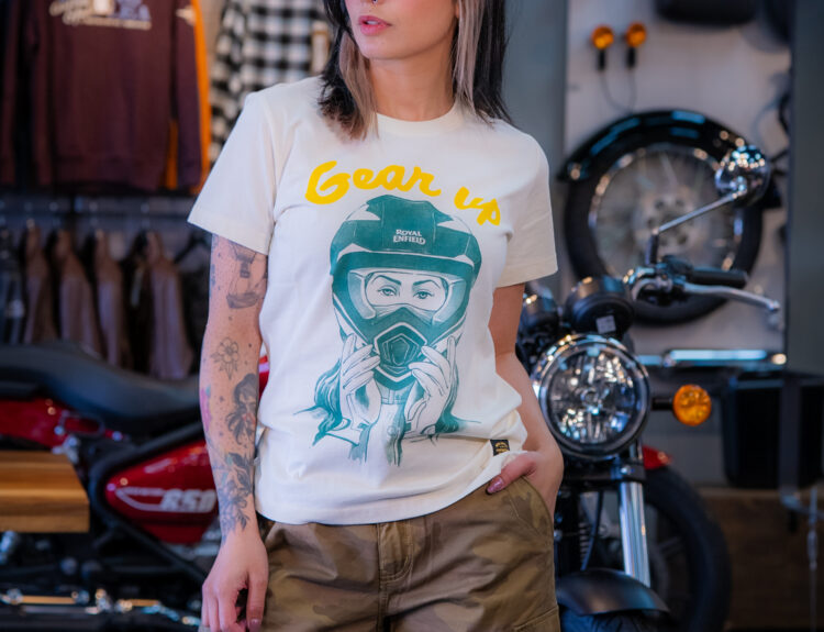 Motos