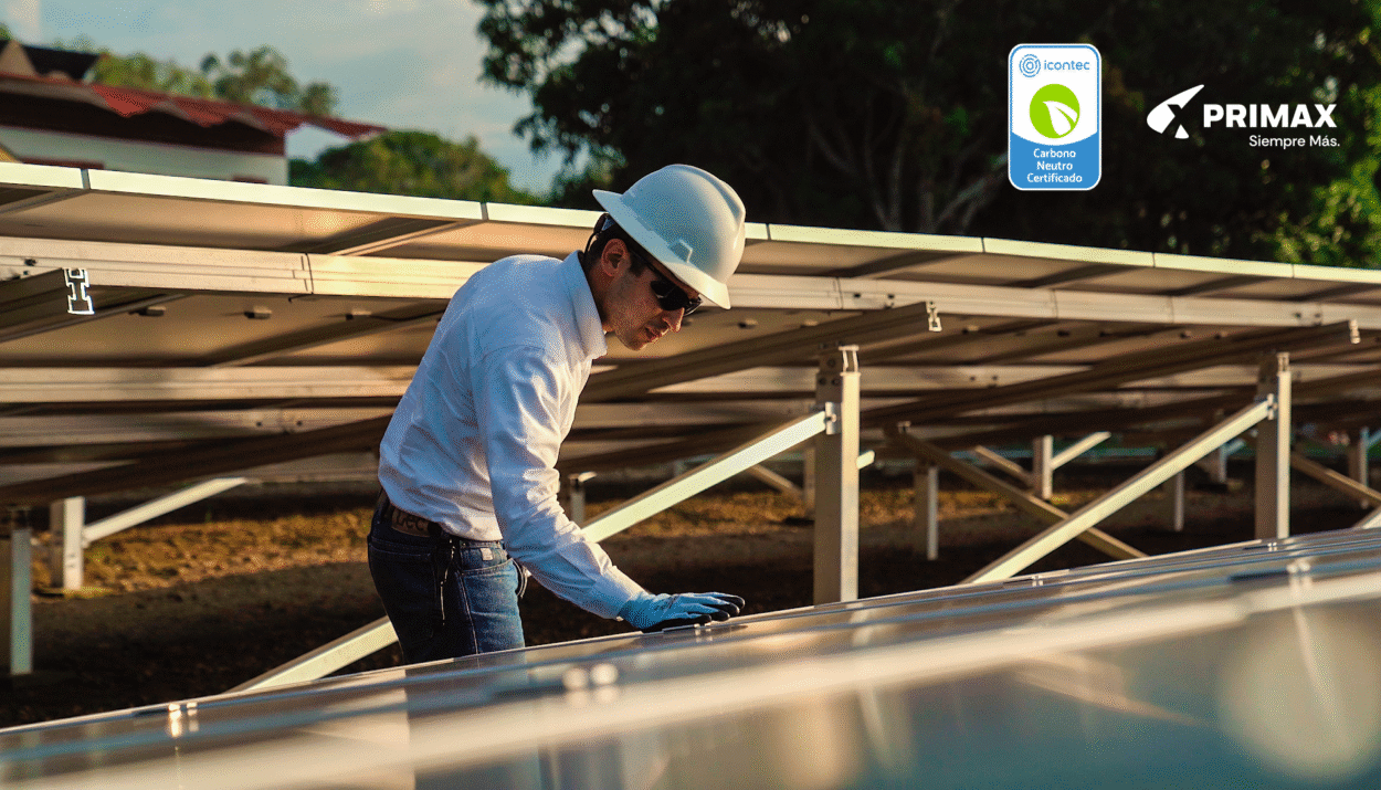 Primax reduce más de 220 toneladas de CO₂ y renueva certificación de carbono neutralidad