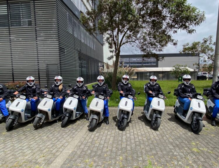 El modelo de battery swapping en motos impulsa la movilidad eléctrica en Colombia con el apoyo del sector empresarial