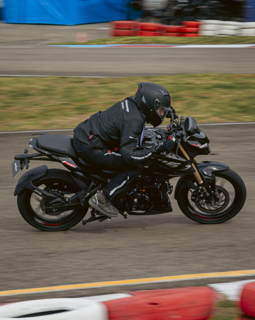 Pulsar N160 Pro: más tecnología y seguridad en el segmento de 160 cc