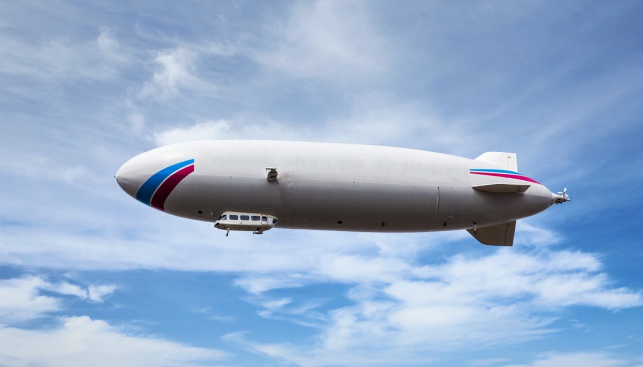 100 años de historia y orgullo: El dirigible de Goodyear despierta la magia del pasado