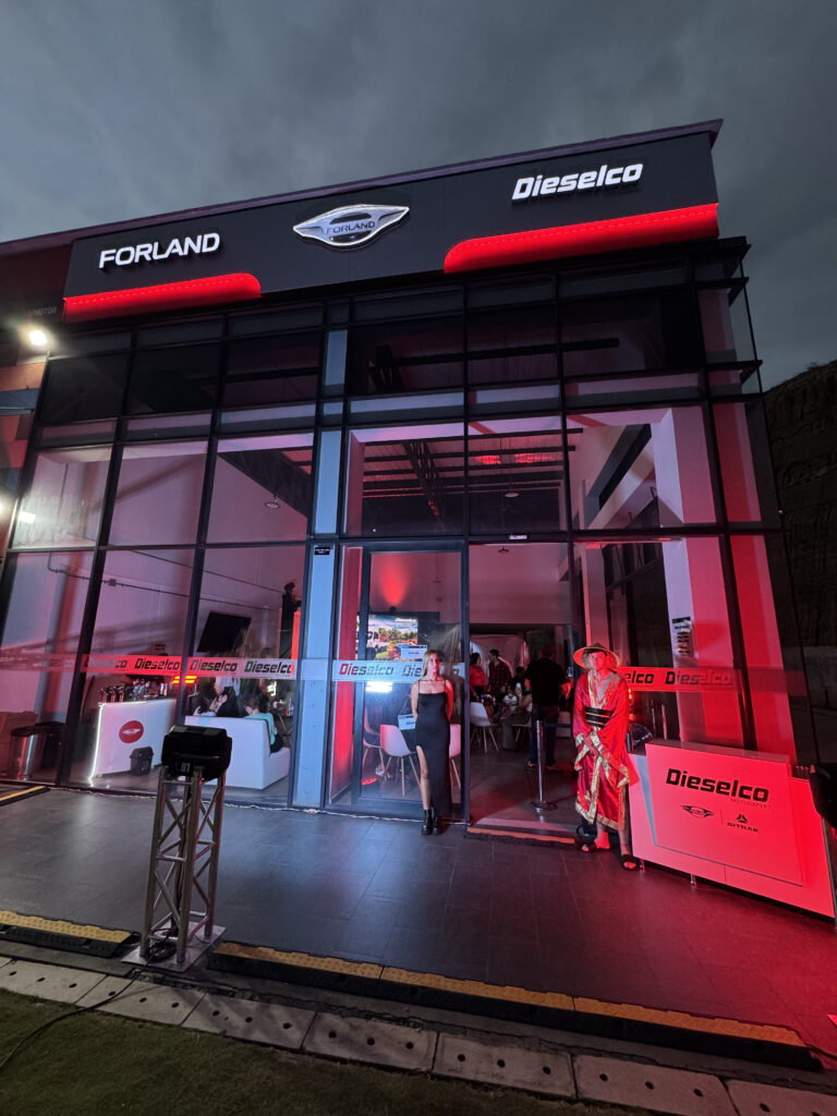 Forland camiones abrió su vitrina en Bucaramanga