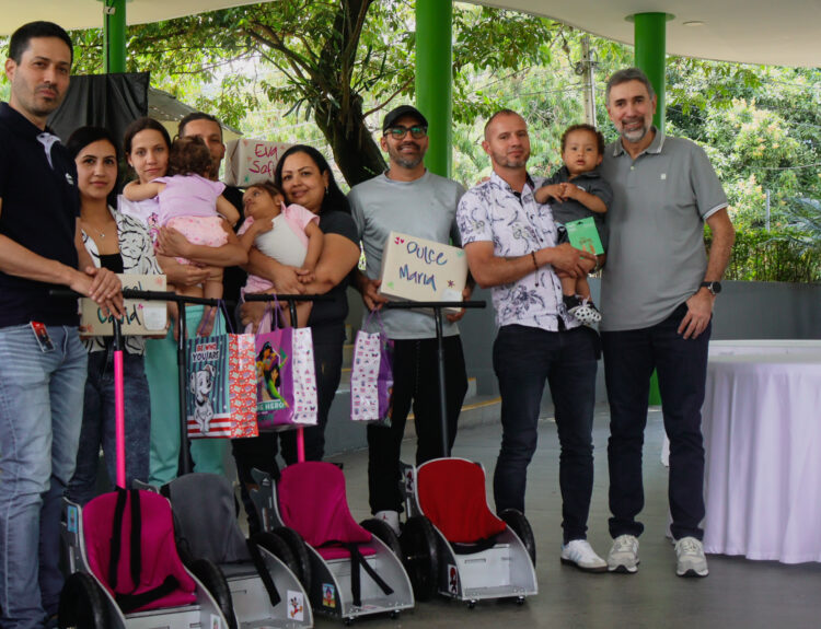 Auteco fortalece su estrategia de responsabilidad social con voluntariado enfocado al bienestar social, movilidad segura y el cuidado del ambiente
