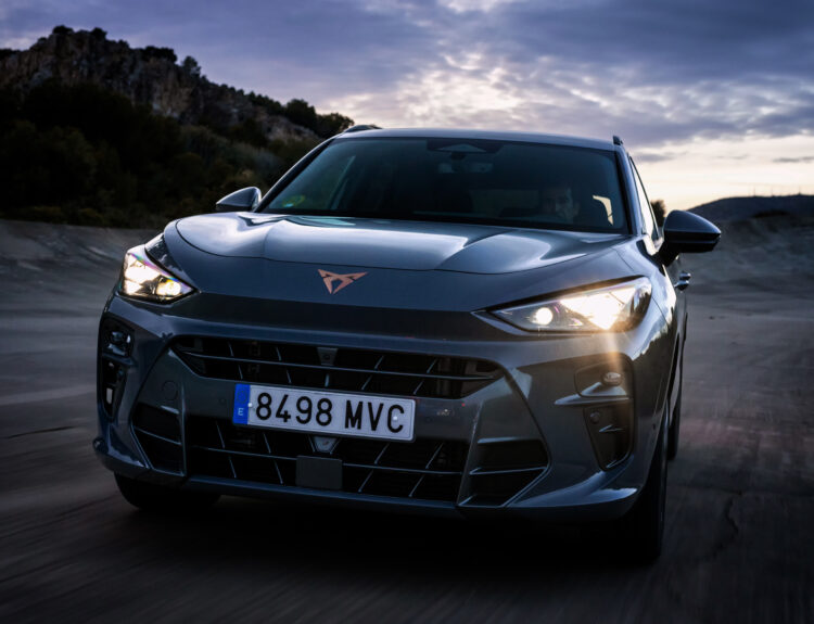 CUPRA amplió su tribu con el nuevo Terramar