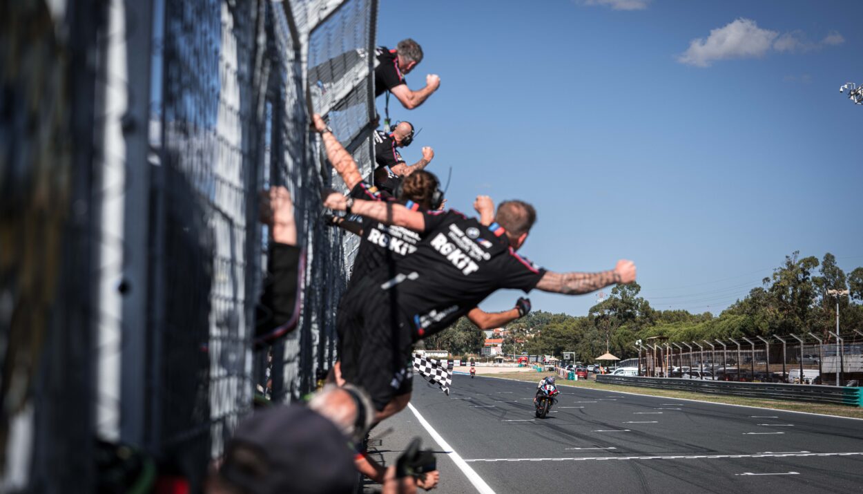 BMW Motorrad extiende su liderazgo en el Campeonato Mundial