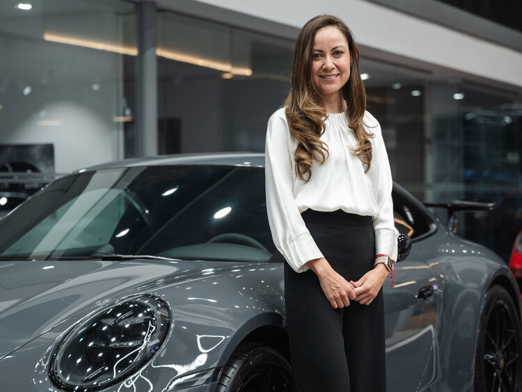 Porsche center