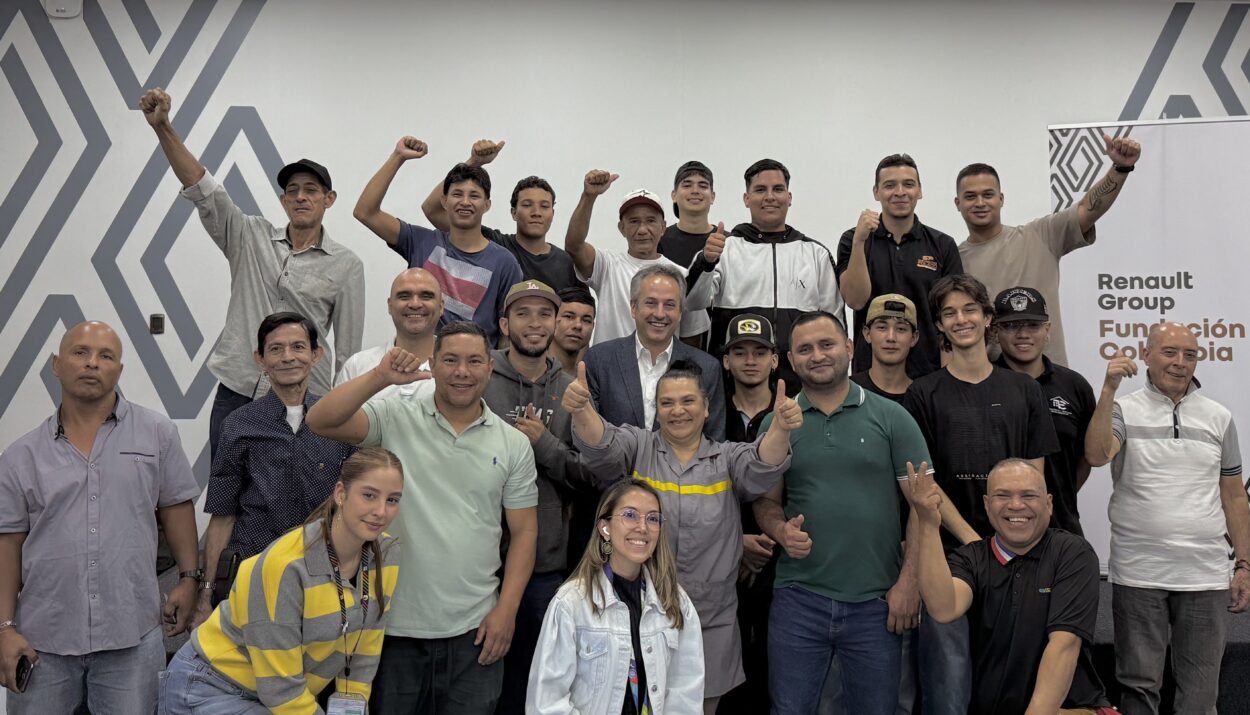 23 NUEVOS BECARIOS SE FORMAN GRACIAS A LA FUNDACIÓN RENAULT