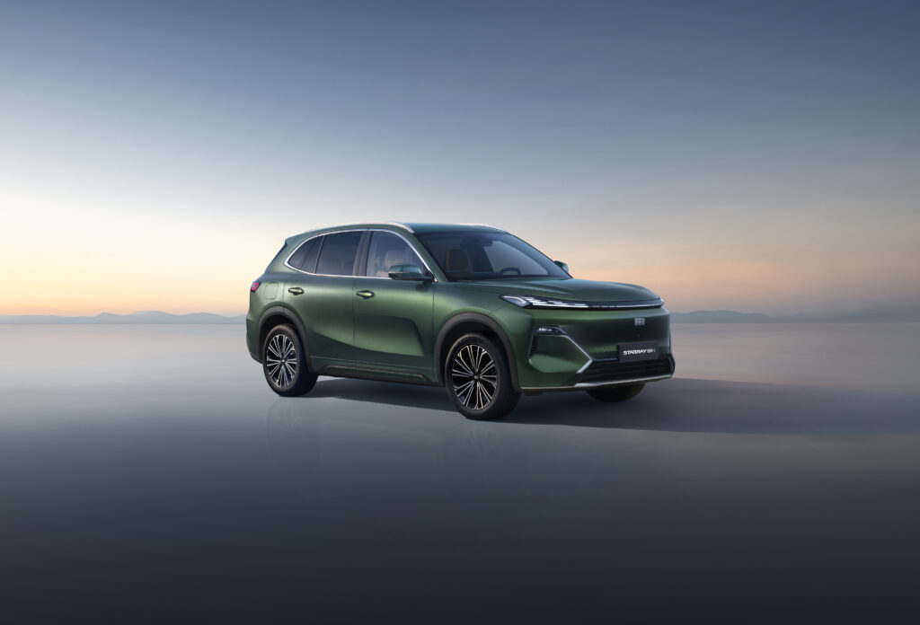 Geely debuta en Colombia y presenta una nueva visión de movilidad eléctrica. 