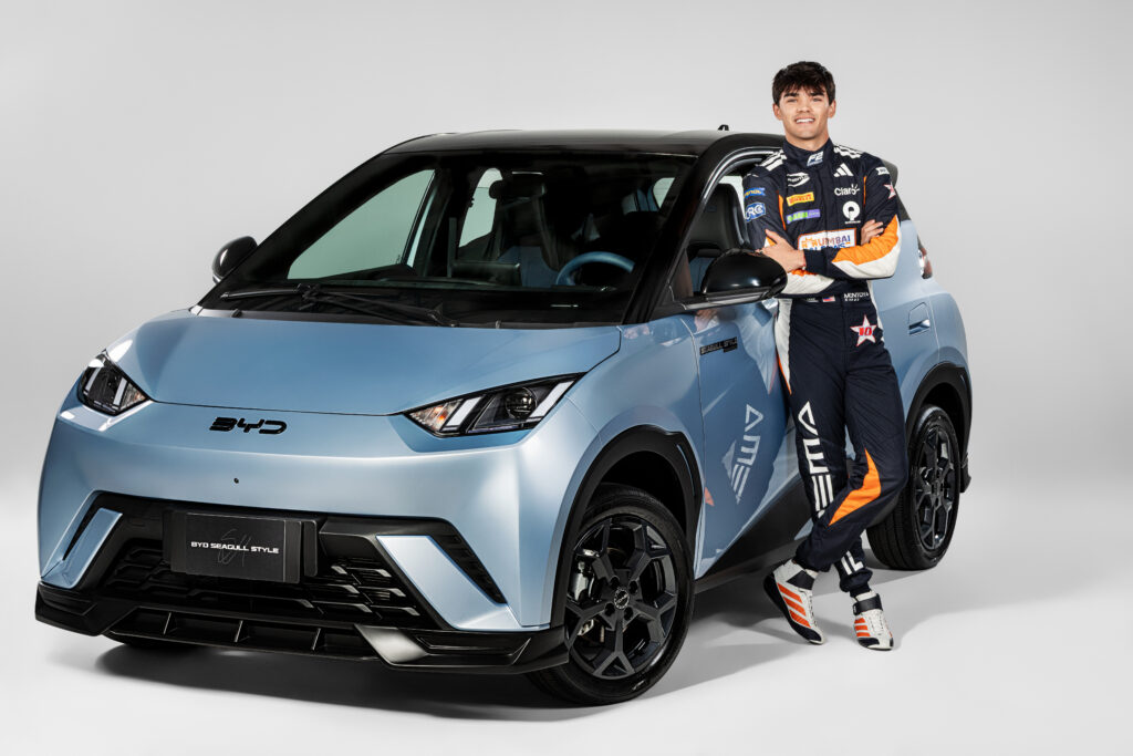 Un homenaje a la velocidad: BYD presenta el Seagull Style by Sebastián Montoya