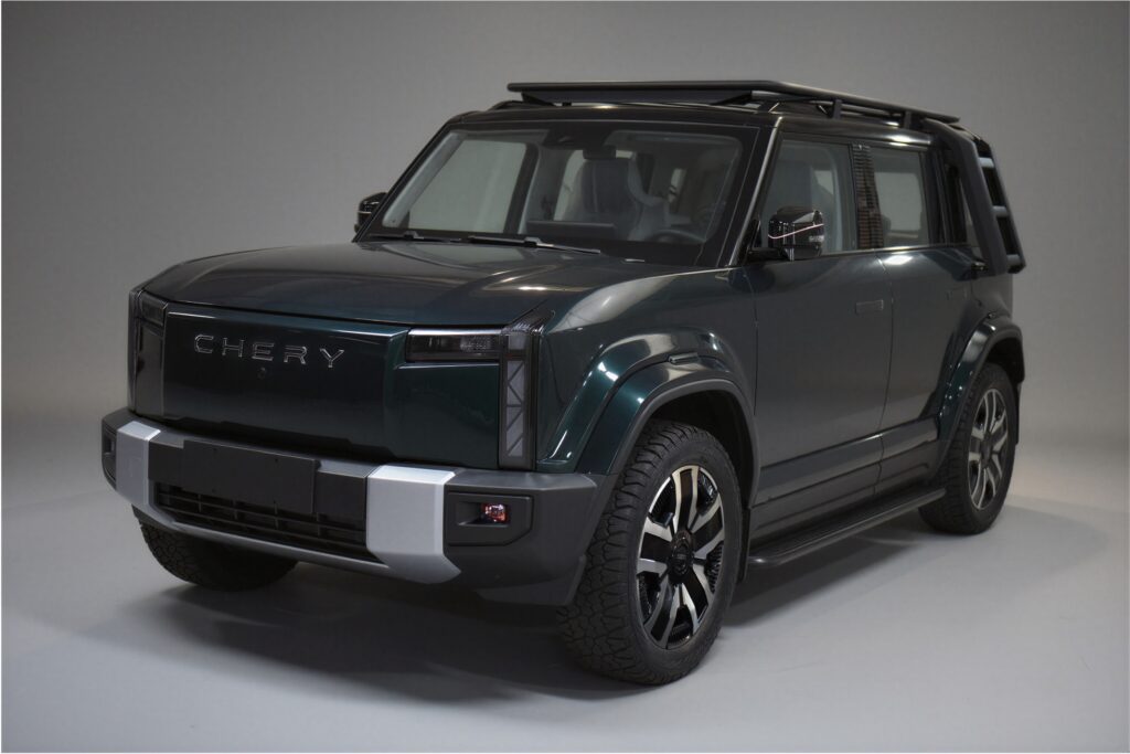 Chery debuta en Colombia con su ecosistema Chery Life y presenta la línea TERRA para el iCAR 03