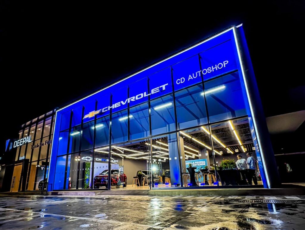 Chevrolet refuerza su presencia en Bogotá y apuesta por la movilidad eléctrica con la nueva Captiva EV