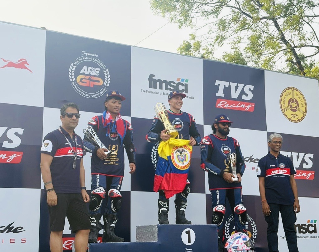 TVS Colombia brilla con doble podio en la final mundial del ARE GP en India