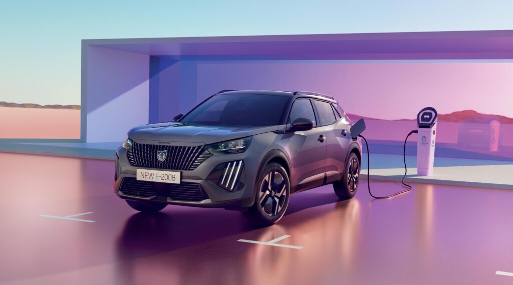 Peugeot E-2008: la apuesta por una movilidad eléctrica sofisticada. La transición hacia la movilidad eléctrica continúa ganando protagonismo,