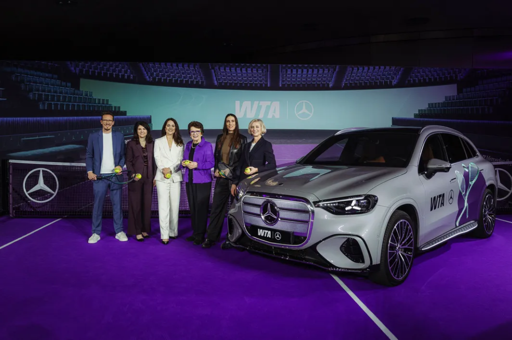 Bogotá se viste de tenis: la WTA y Mercedes-Benz elevan el juego en el circuito femenino