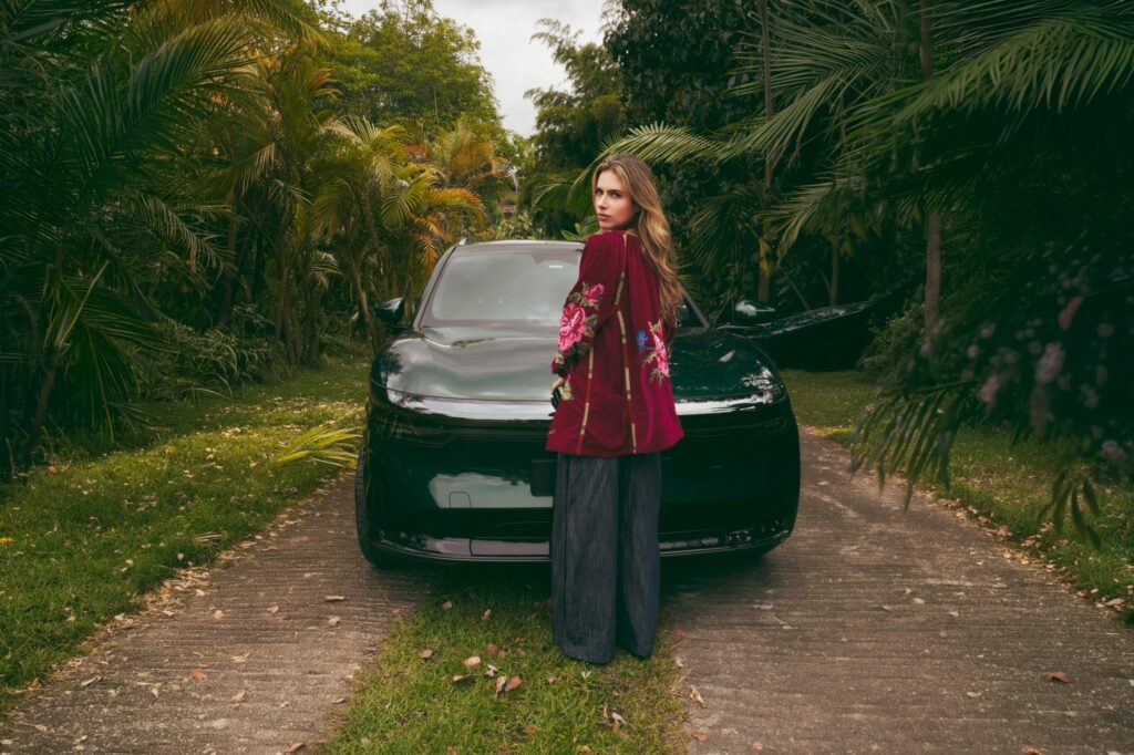 Zeekr presenta su nuevo grupo de embajadores en Colombia liderado por Ana Sofía Henao