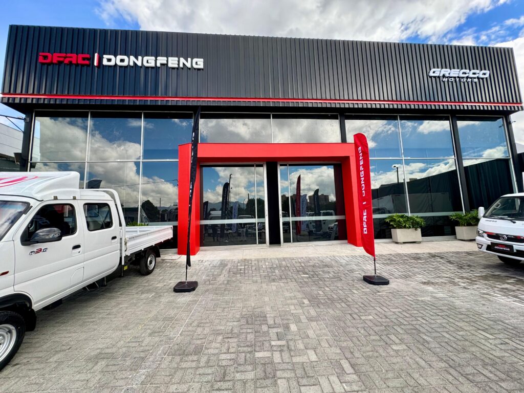 DFAC | Dongfeng y GreccoMotors celebran dos años de crecimiento de su primera vitrina en Bogotá