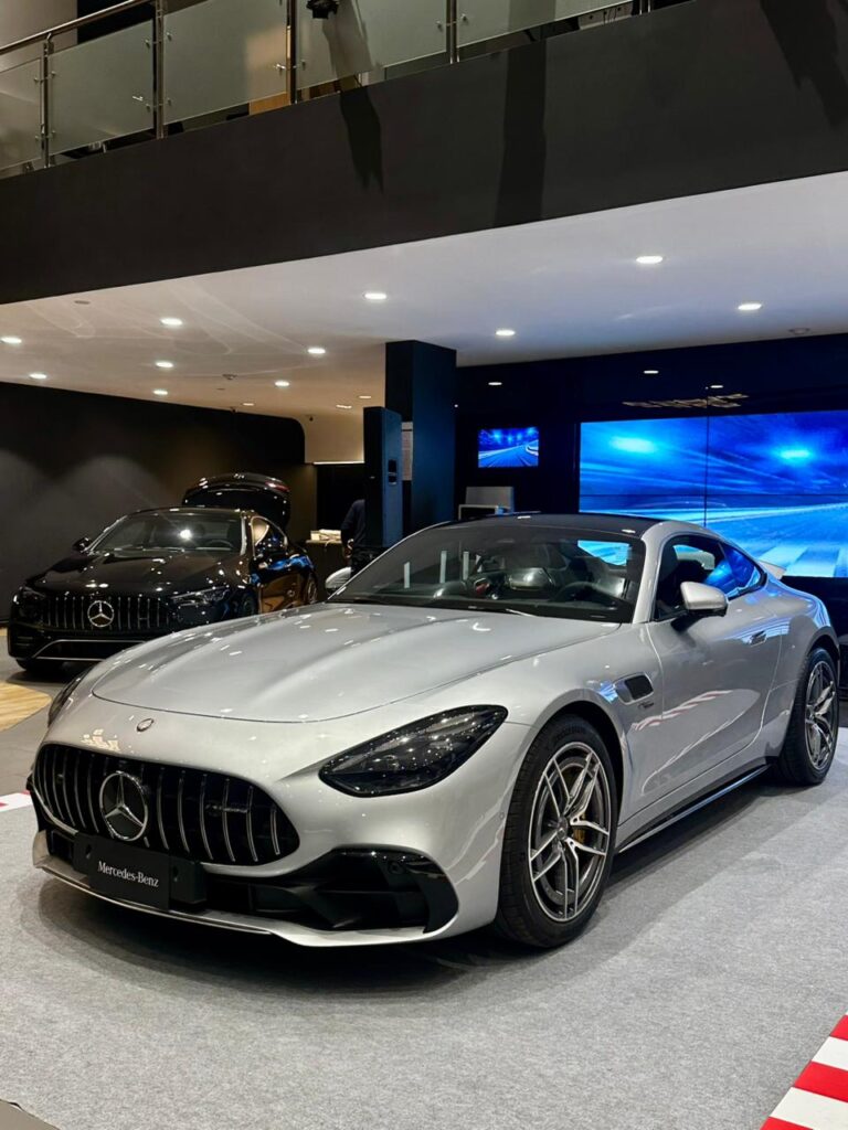 Mercedes-AMG GT 43 llega a Colombia con tecnología inspirada en la Fórmula 1
