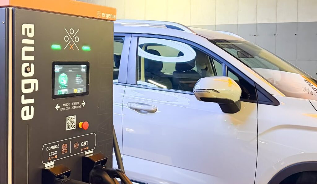 Movilidad eléctrica en Colombia enfrenta el reto de fortalecer la infraestructura de carga. La movilidad eléctrica mantiene una tendencia de crecimiento 