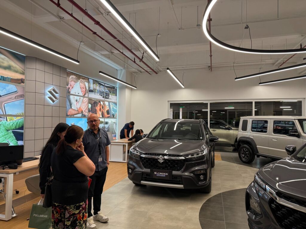 Inchcape abre un nuevo Centro de Experiencia en Bogotá junto a Automotores Europa. La experiencia de compra de vehículos continúa transformándose