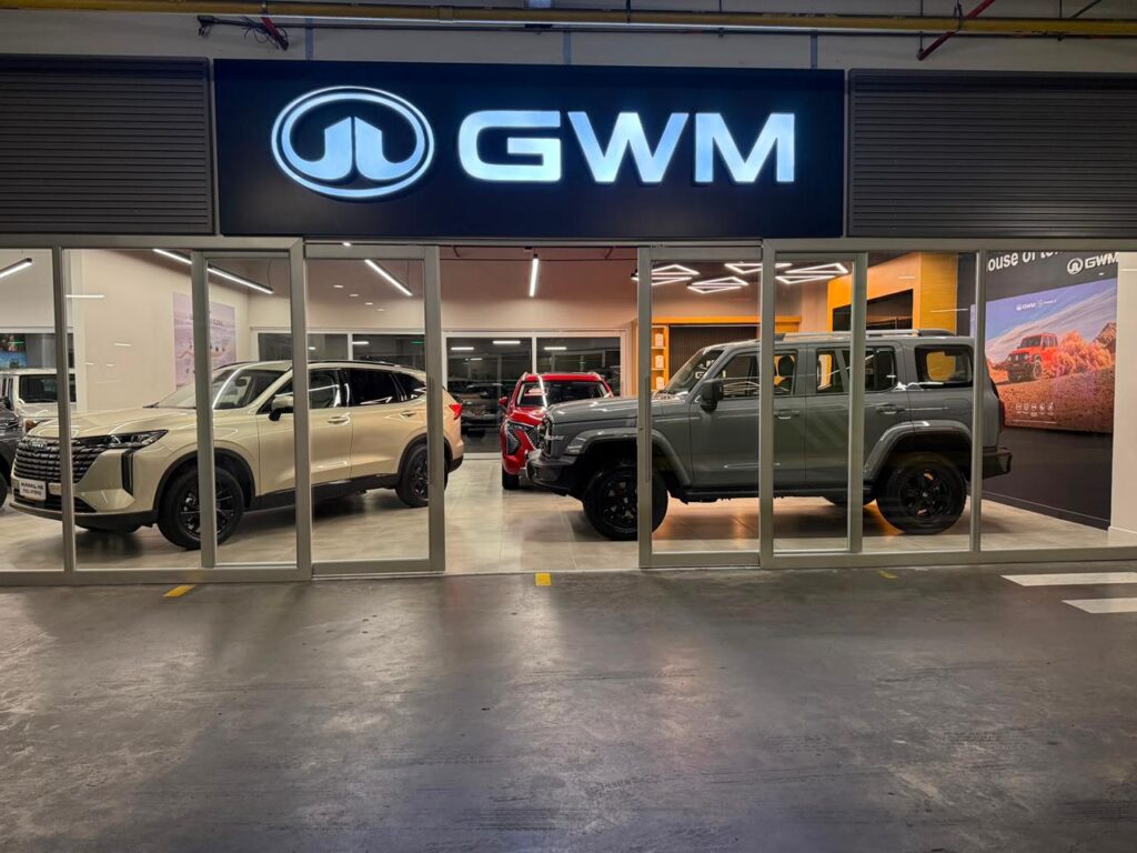 Inchcape abre un nuevo Centro de Experiencia en Bogotá junto a Automotores Europa. La experiencia de compra de vehículos continúa transformándose