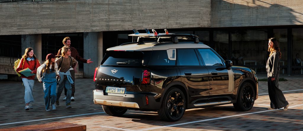 Más allá de la tecnología y la electrificación: 3 tendencias que están transformando la industria automotriz