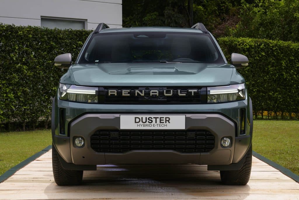Renault Duster Hybrid E-Tech 4x4 de 150 hp debuta primero en Colombia