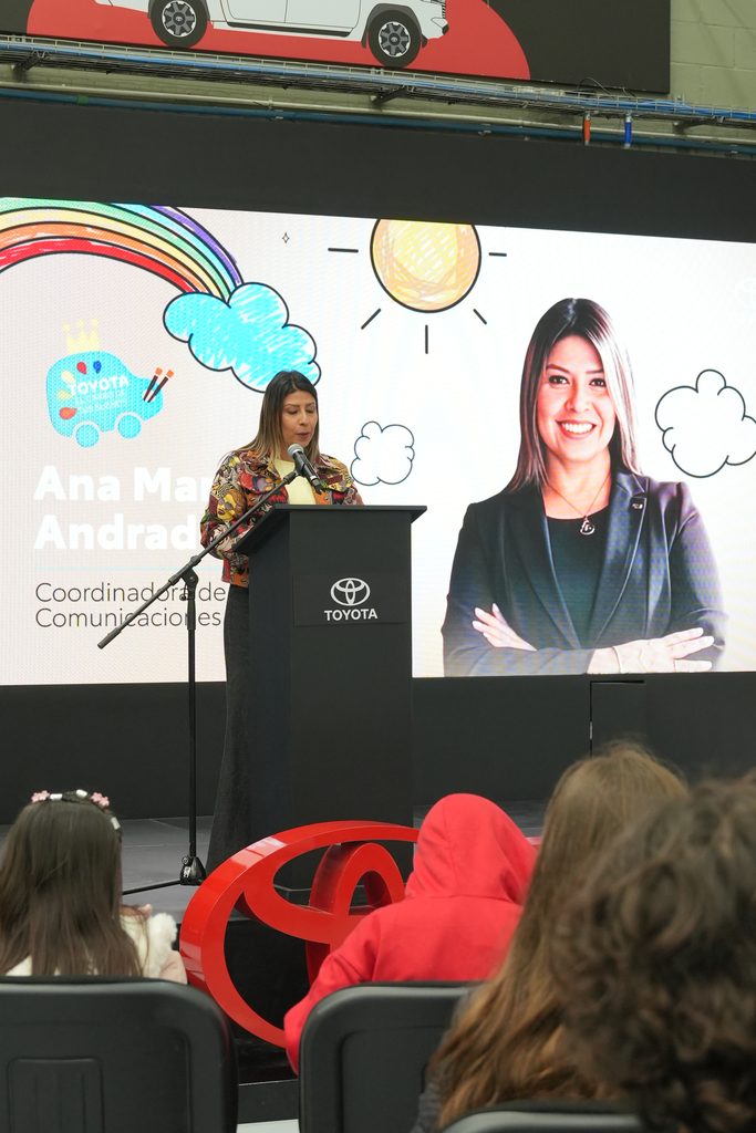 Toyota Colombia premia a niños que imaginan el futuro de la movilidad