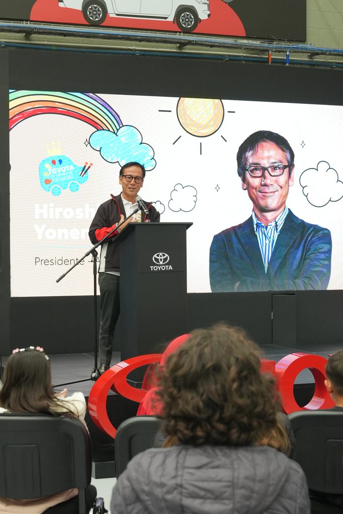 Toyota Colombia premia a niños que imaginan el futuro de la movilidad