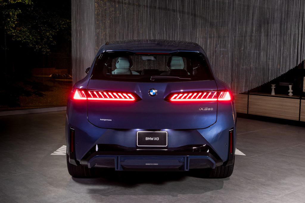 BMW iX3 inaugura la Neue Klasse en Colombia con más autonomía y tecnología digital